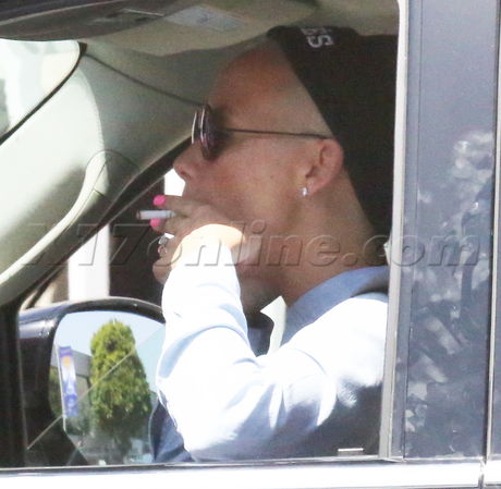 sunglasses Amber Rose  smoking hat car shots 
