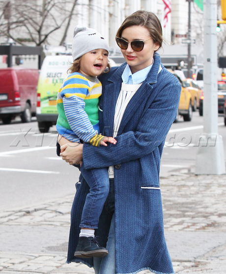 Miranda Kerr orlando bloom nyc new york city booger denim jacket 