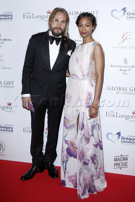 dress red carpet paris france Marco Perego Zoe Saldana