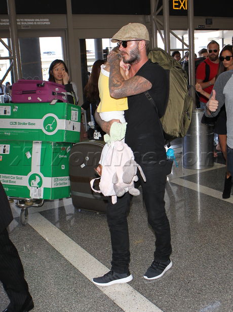 David, Victoria Beckham Brooklyn Romeo Cruz Harper 