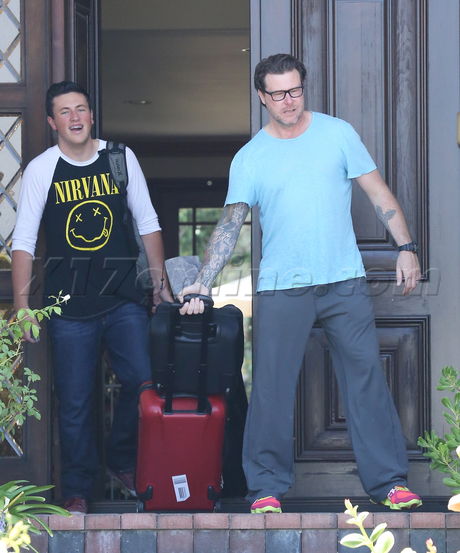 Dean McDermott sunglasses jack tori spelling tattoos