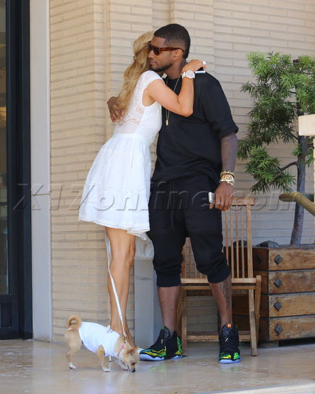 Paris Hilton, Usher Barney's New York Beverly Hills 