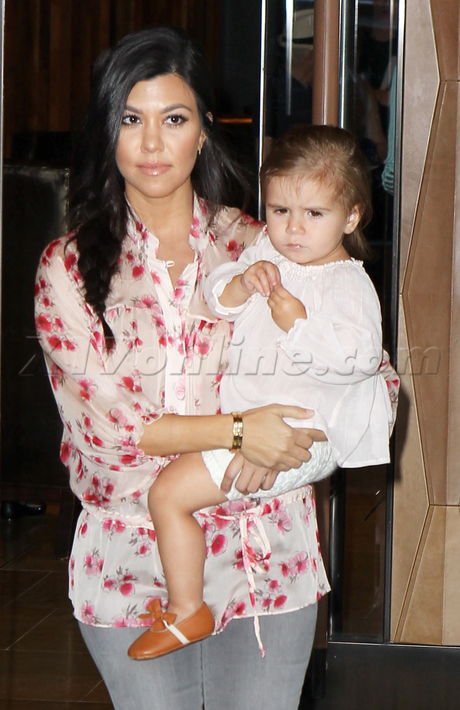 sunglasses Khloe Kardashian boots jeans reality dash store