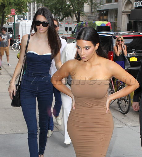 Kim Kardashian nyc new york city reality tv dress glamorous kourtney kardashian jenner